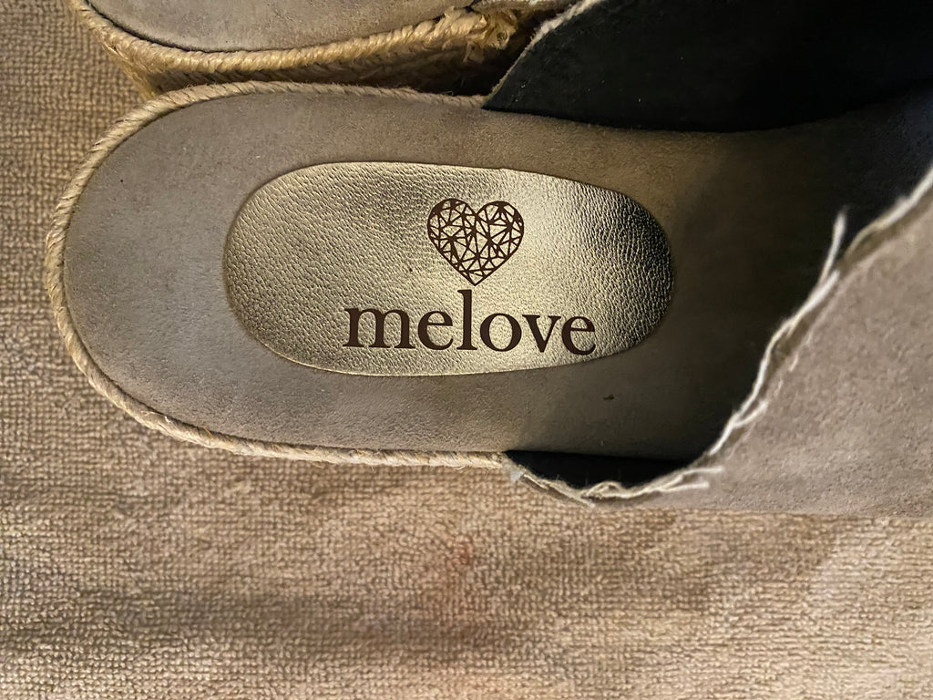 Melove platåsandaler stl 40 beige.
