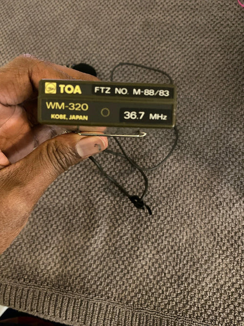 Den här artikeln är trådlösa mikrofonen av TOA WM-320