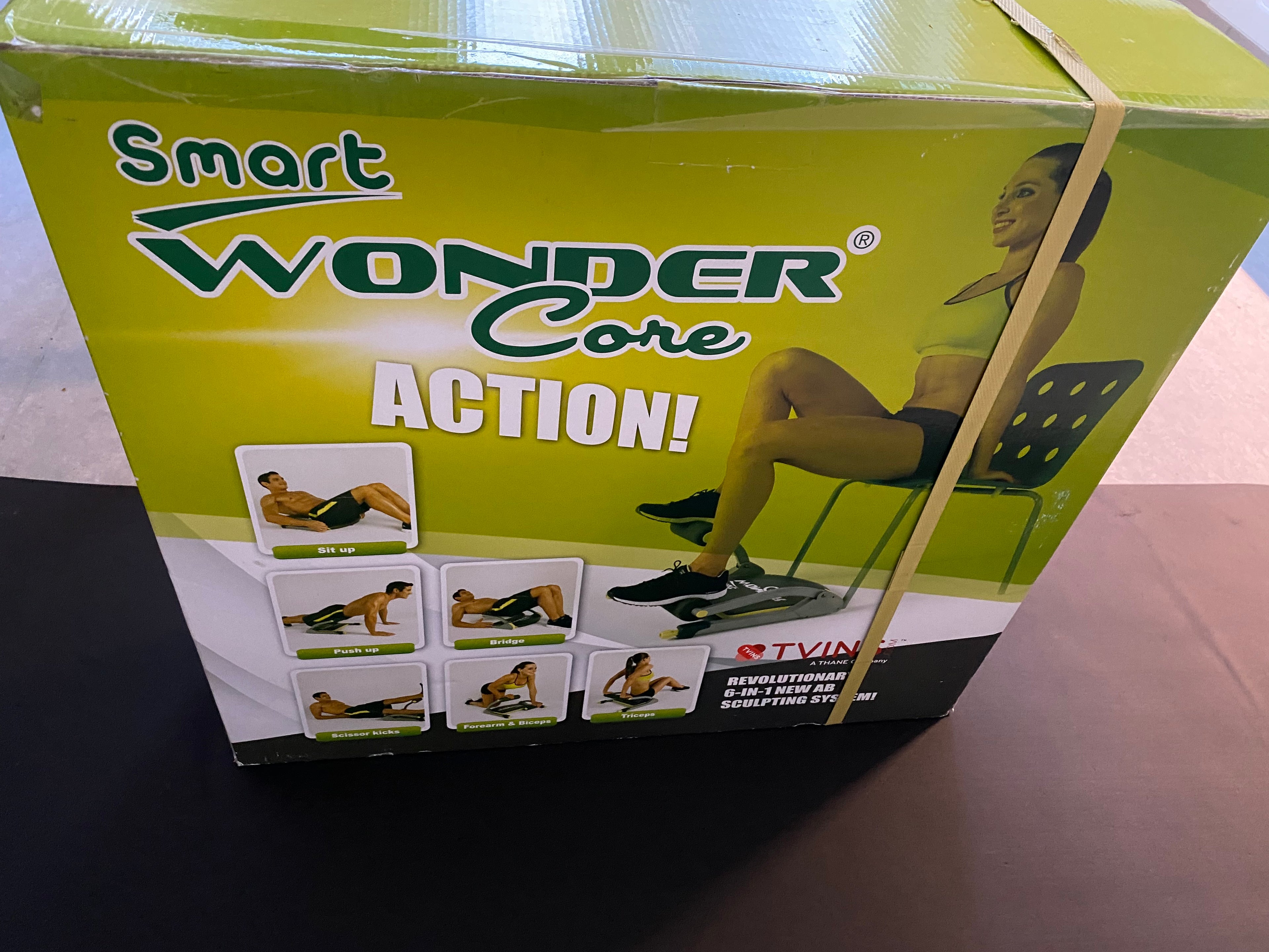 Wonder Core Smart Träningsmaskin för Hemmaträning & Magträning (Ny i Kartong)
