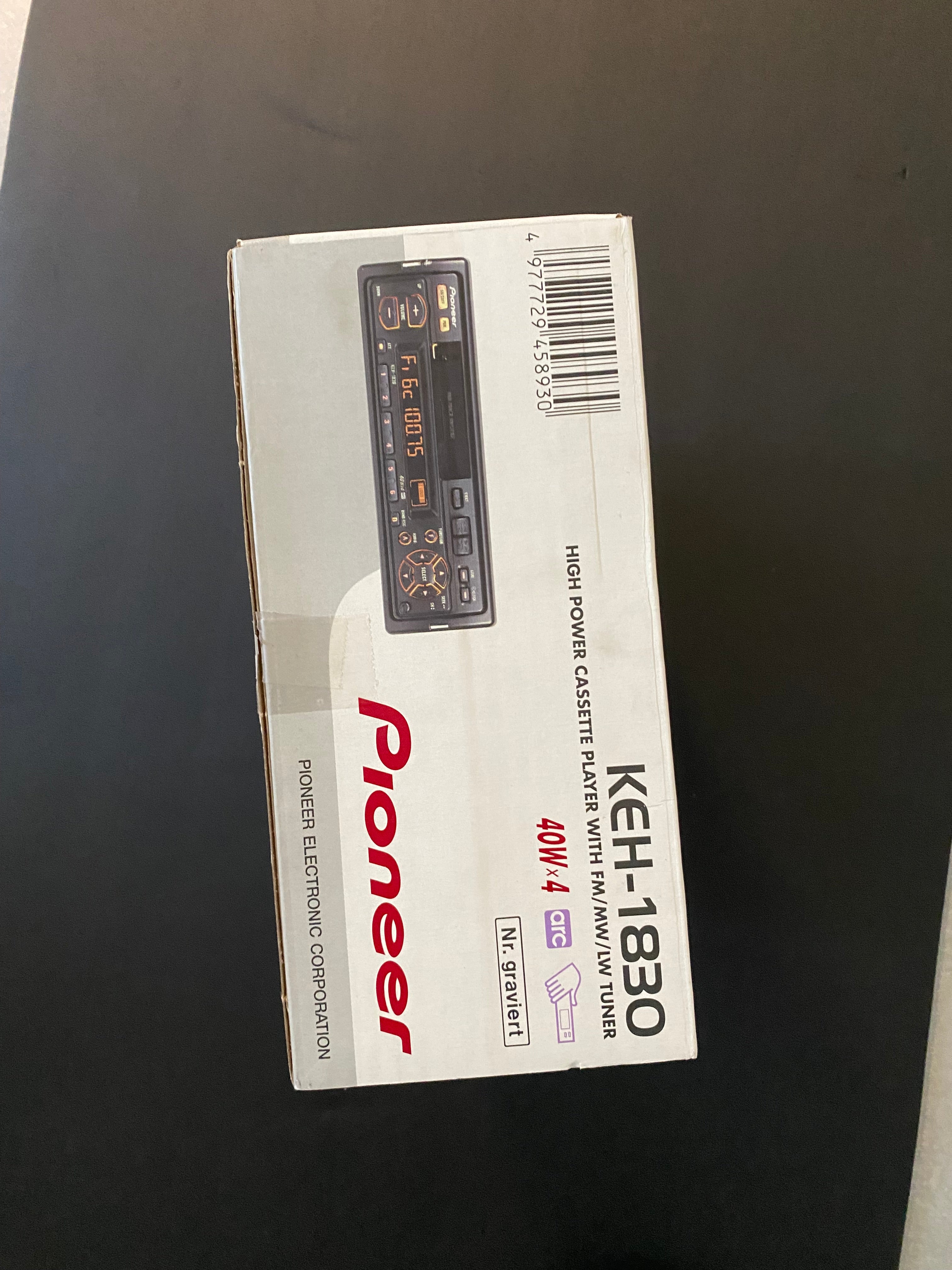 Pioneer KEH-1830 Vintage Bilstereo med Kassett & Radio (Ny i Kartong / NOS).